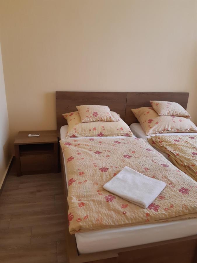 Makó Helga Apartman 아파트 외부 사진